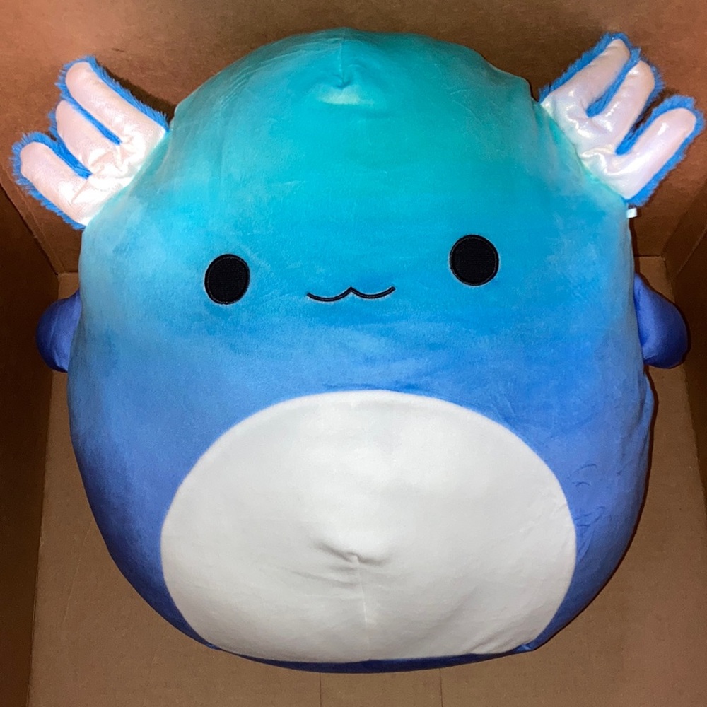 Squishmallow NWT Miss Vi the Axolotl 16”